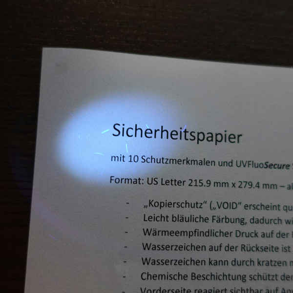 Sicherheitspapier mit Kopierschutz, Wasserzeichen, UV gesichert gegen Fälschung